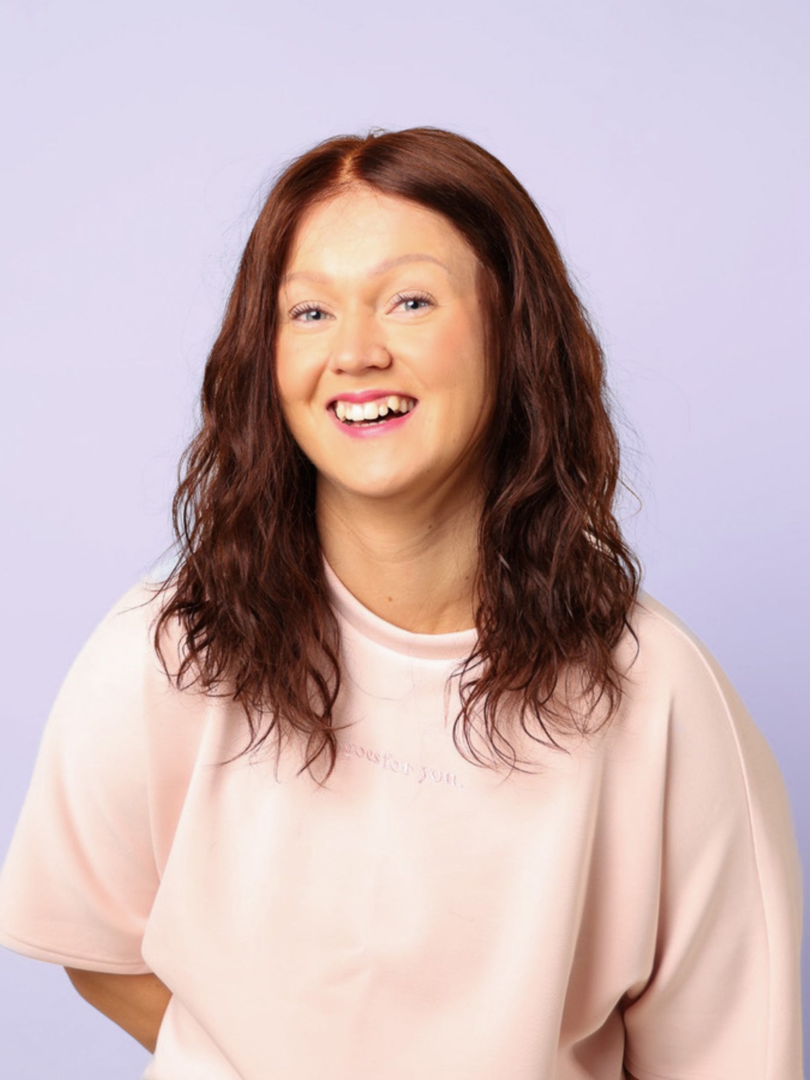 Lumoava 35 cm vuokraperuukki