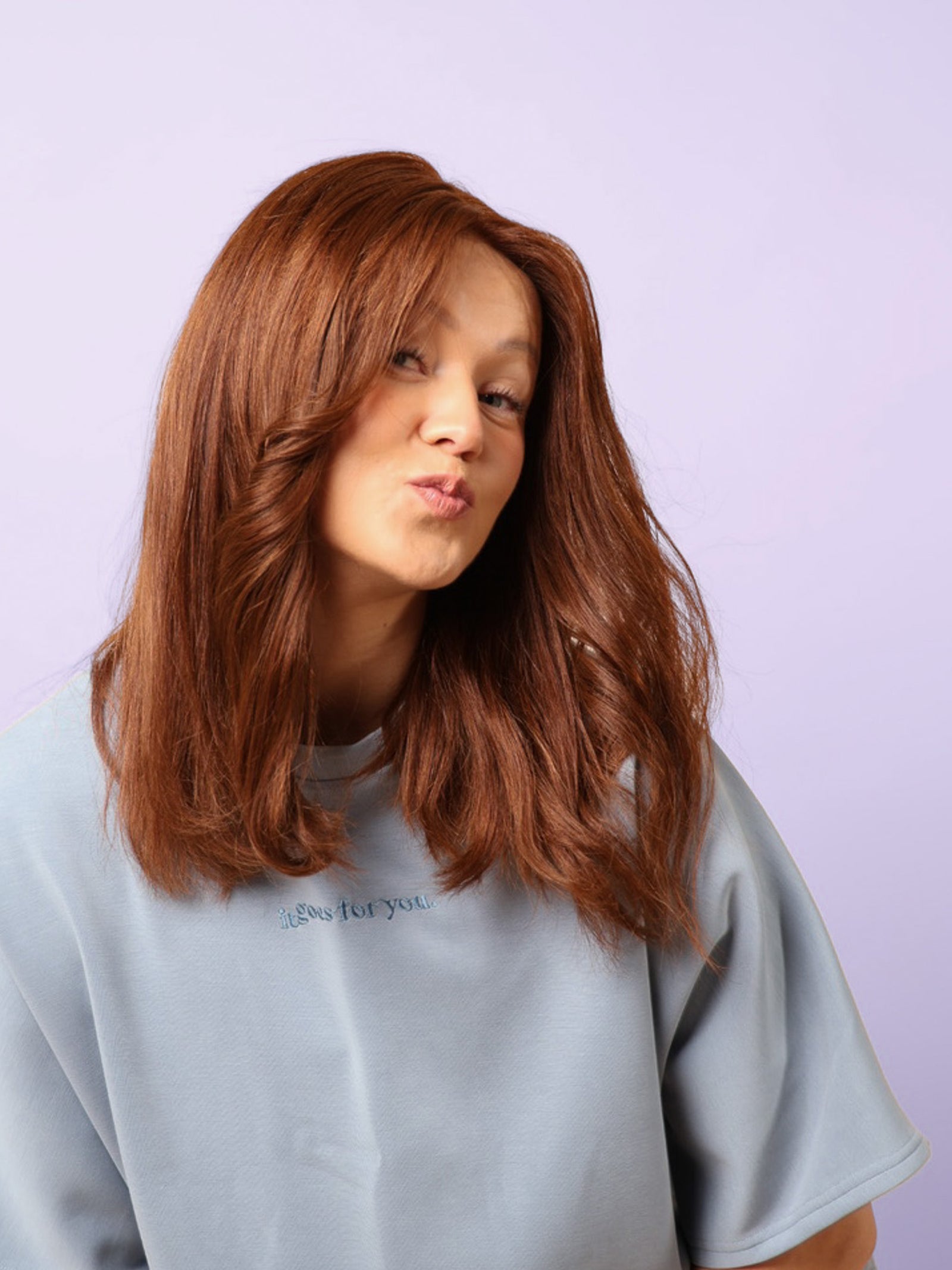 Koneommeltu 35 cm vuokraperuukki